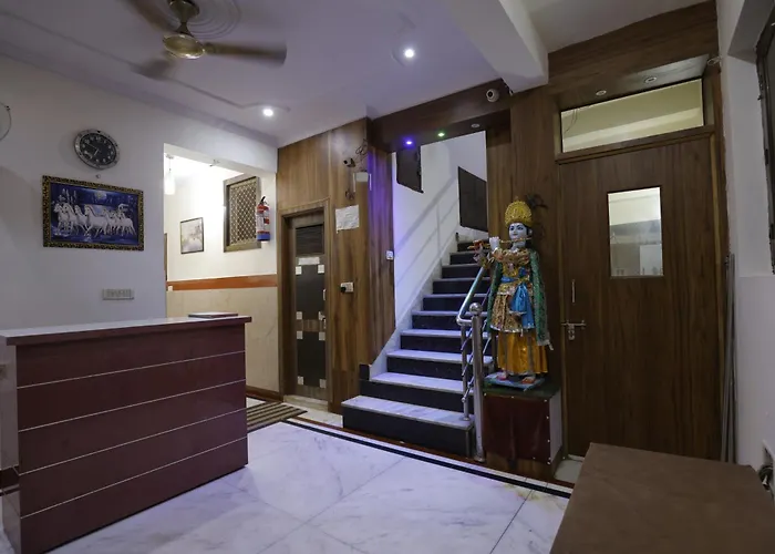 Basil Inn Home Stay Walking Distance From Taj Mahal Agra
