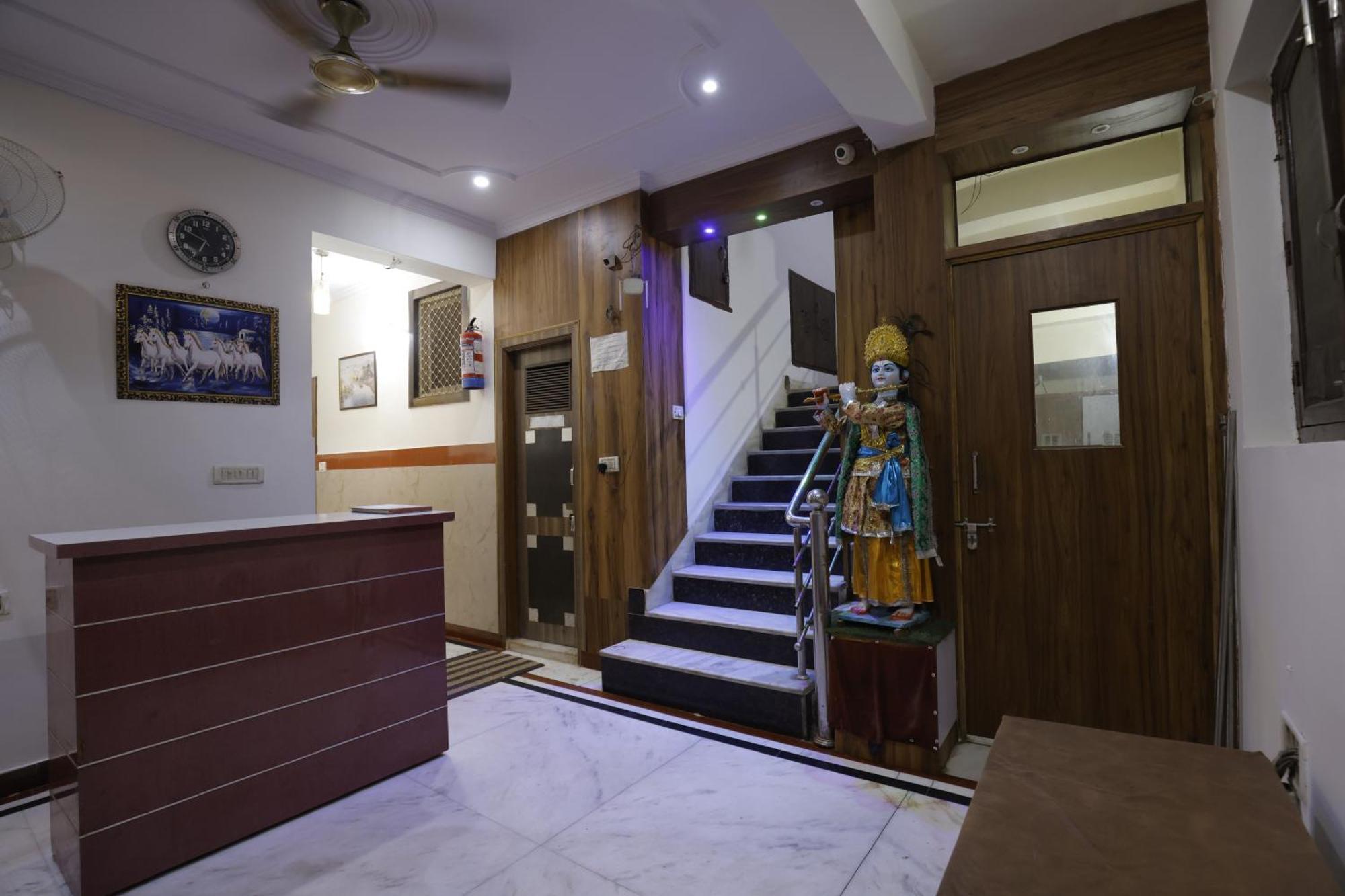 Homestay Basil Walking Distance From Taj Mahal Agra *